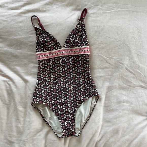 Kate Spade Red Coronado Beach Triangle Swimsuit size S in sumac red - Picture 4 of 10